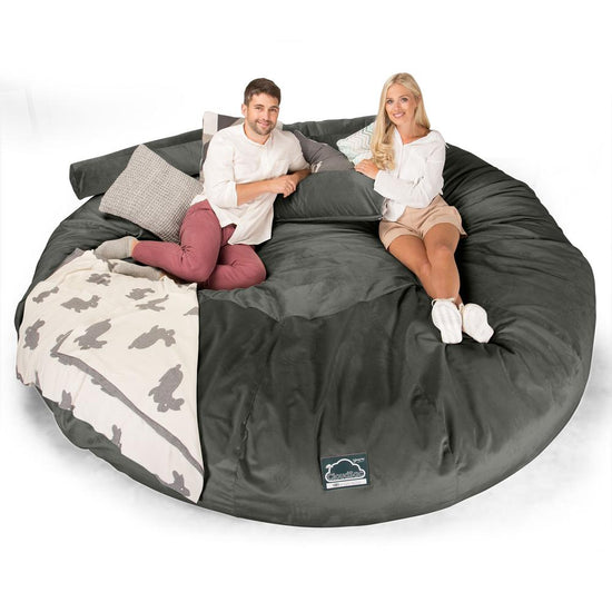 Lounge Pug, CloudSac 5000 XXXXXL, Canapé Pouf Titanesque à Mémoire de Forme, Gros Pouf Sofa, Velours Anthracite