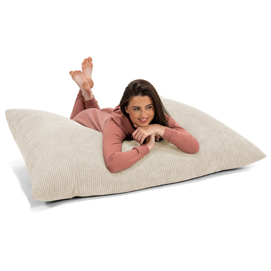 Pouf Géant XXL - Pompon Crème 03
