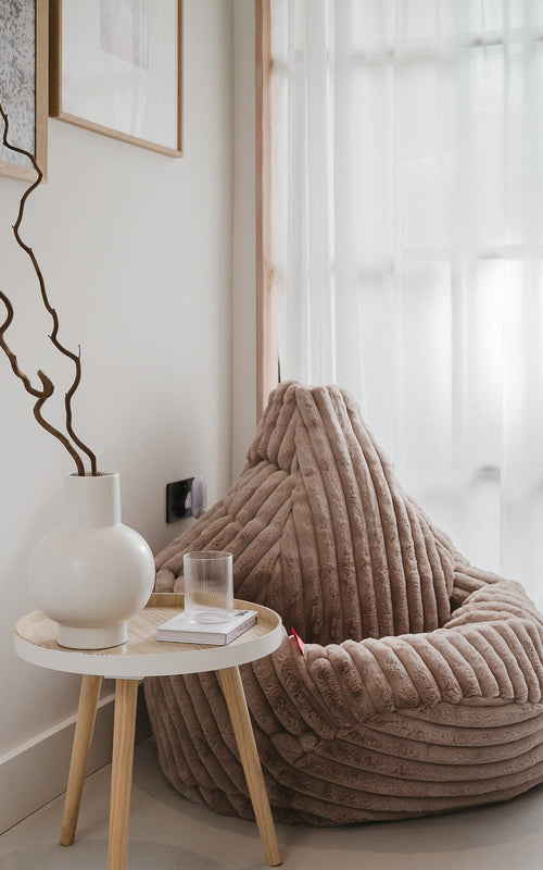 Lounge Pug® , Les poufs avec dossier sont les plus polyvalents. Ces pouf sont conçus pour les adultes, mais seront aussi appréciés des enfants.