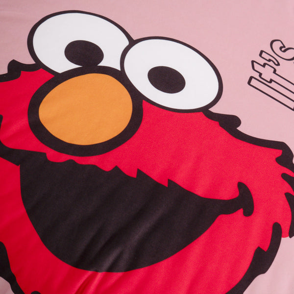 Pouf Junior Flexiforme pour Enfants 2-14 ans - It's Elmo Fabric Close-up Image