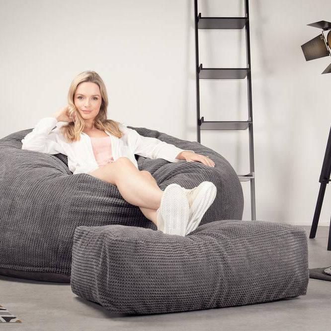 Lounge Pug, CloudSac 1010 XXL, Canapé Pouf Géant XXL à Mémoire de Forme, Gros Pouf Sofa, Pompon Anthracite