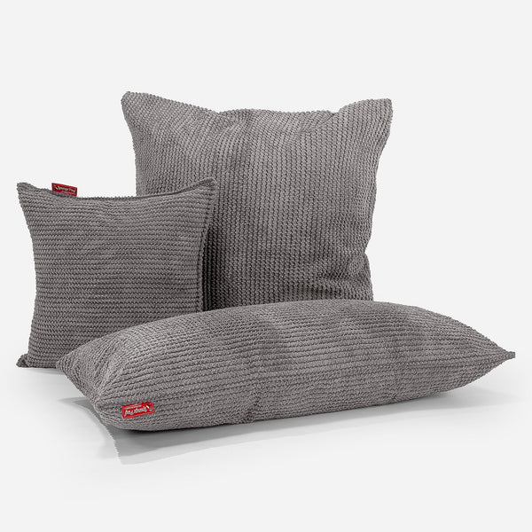 Housse de Coussin 47 x 47cm - Pompon Anthracite Fabric Close-up Image