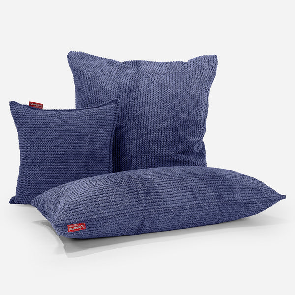 Housse de Coussin 47 x 47cm - Pompon Violet Fabric Close-up Image