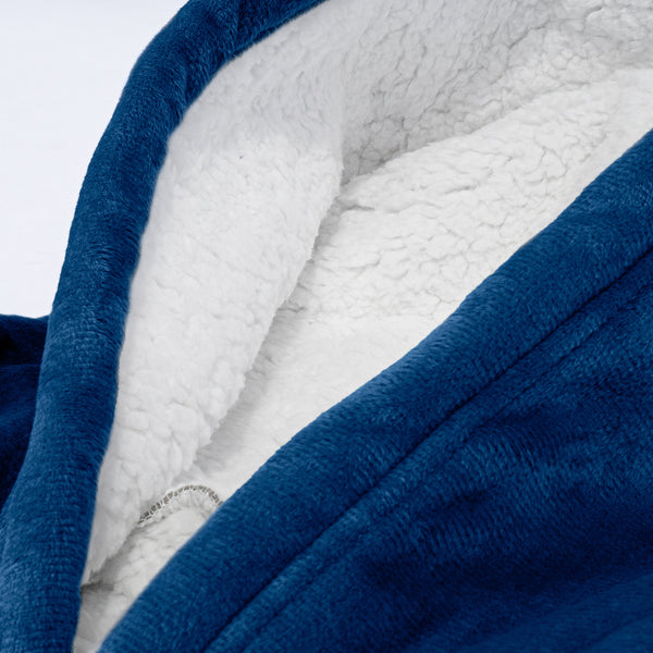 Couverture à Capuche pour Homme et Femme - Molleton Bleu Foncé Fabric Close-up Image