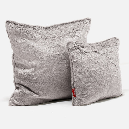 Grand Coussin 70 x 70cm - Fausse Fourrure Lapin Gris clair 02