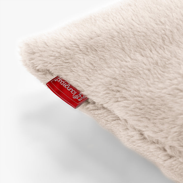 Grand Coussin 70 x 70cm - Fausse Fourrure Nounours Vison 02