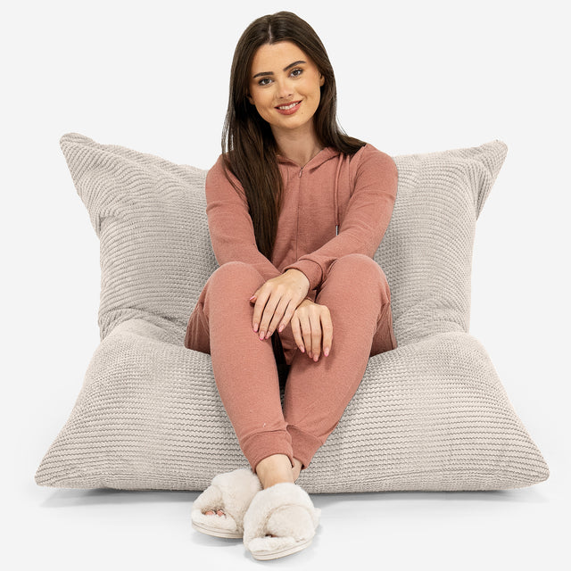 Pouf Géant XXL - Pompon Crème 01