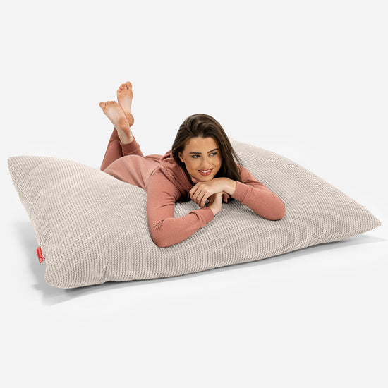 Pouf Géant XXL - Pompon Crème 03